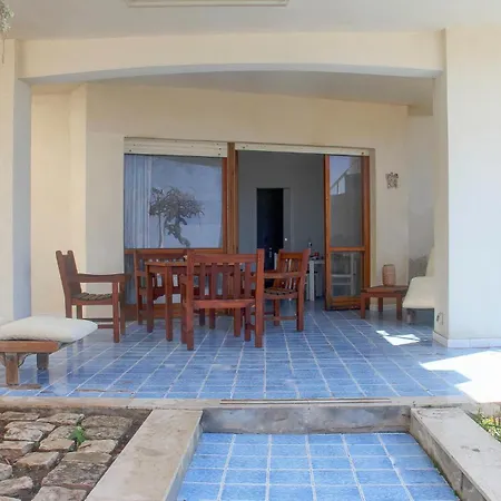 Apartmán 1 Bedroom Stunning In Cava Daliga