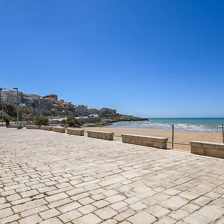 Awesome Apartment In Cava D'Aliga 公寓